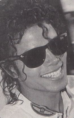 /dateien/np65701,1287074942,MichaelJacksonmjjwowsmile