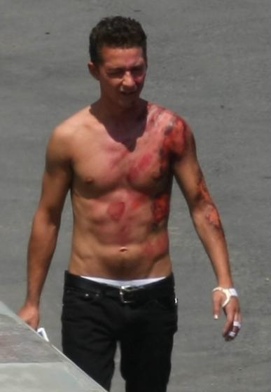 /dateien/np66944,1287599252,shia-labeouf-shirtless 387x559