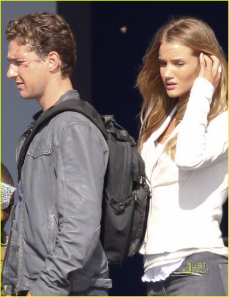 /dateien/np66944,1287942532,transformers 3 set photo shia labeouf rosie huntington-whiteley 01-463x600