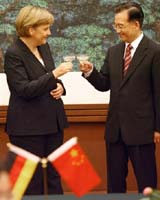 /dateien/pr32600,1167857476,merkel-wen-jaibao-afp-bg