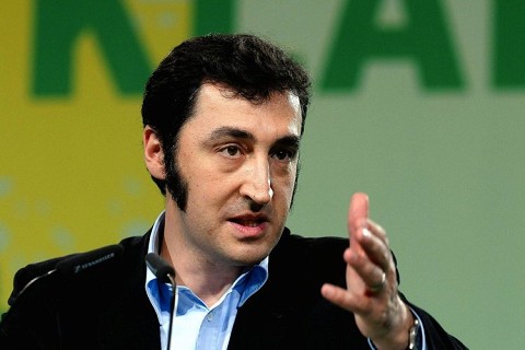 /dateien/pr58457,1273602649,fsl cem oezdemir an 759693g