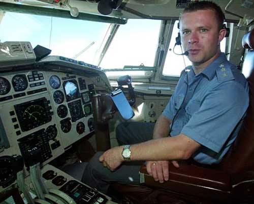 /dateien/pr61889,1273735748,pilot arkadiusz protasiuk