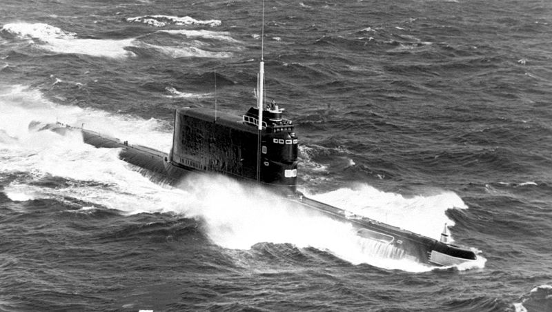 /dateien/pr63414,1276610524,800px-Image Submarine Golf II class