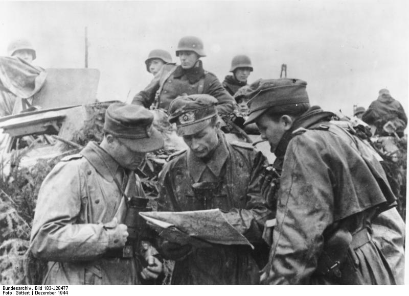 /dateien/pr68915,1293100535,Bundesarchiv Bild 183-J28477 Ardennenoffensive Lagebesprechnung