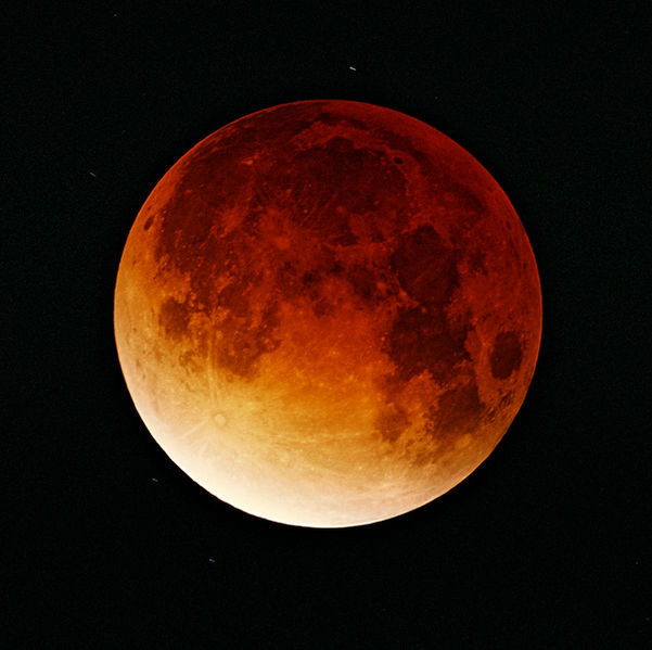 /dateien/uf33086,1248871034,601px-Lunar-eclipse-09-11-2003