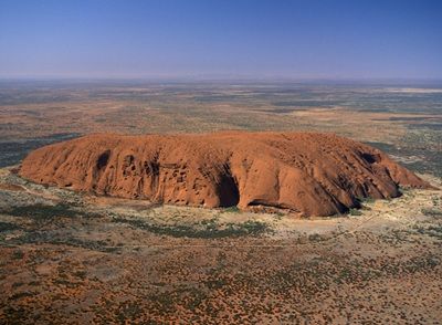 /dateien/uf33086,1256344713,uluru-aerial-view