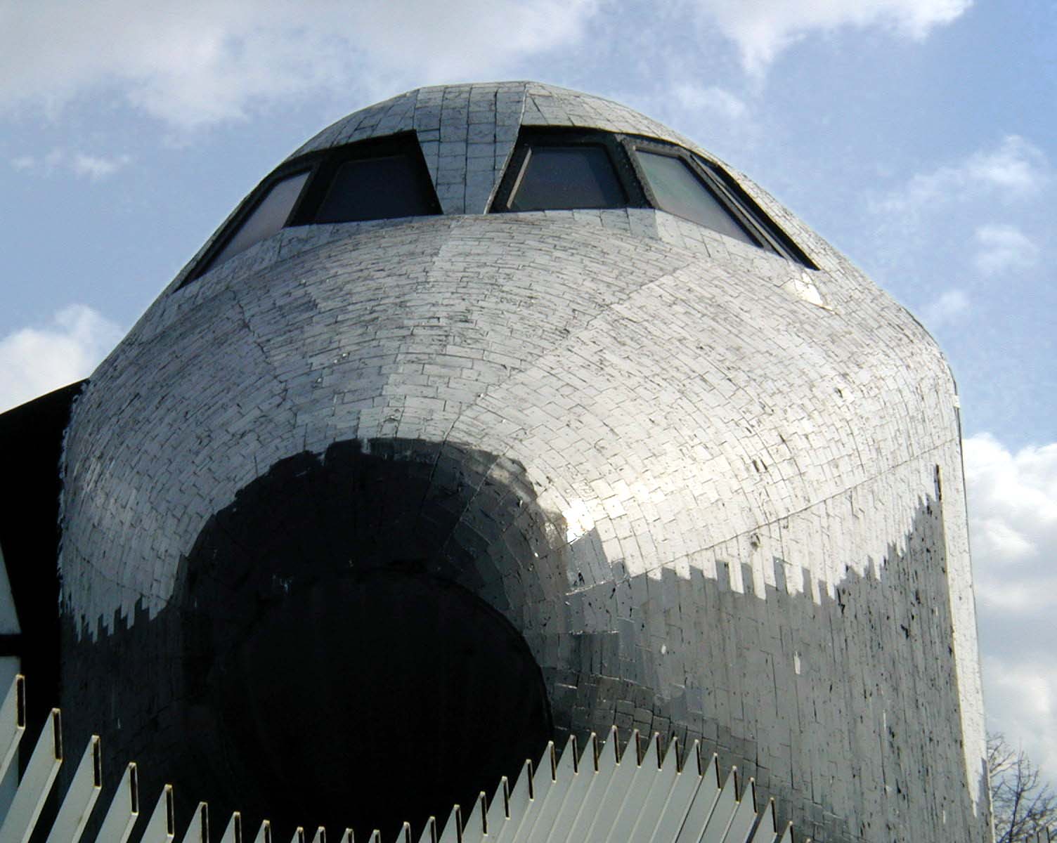 /dateien/uf4661,1104786728,Buran front Mar 2001