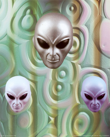 /dateien/uh42452,1210538358,MX2262~Three-Aliens-Posters