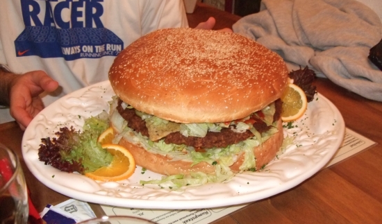 Xxl Hamburger Cheeseburger — Rezepte Suchen