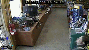 Bilder-Thread uh43048,1257151619,1256735365 drunk guy in supermarket vs. fan