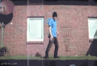 Bilder-Thread uh43048,1257152111,1256237348 breakdancing-cat-victim