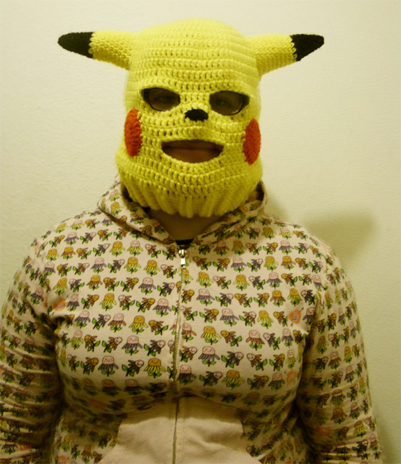 Bilder-Thread uh43048,1259450362,Pikachu-Ski-Mask