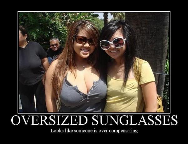 Bilder-Thread uh43048,1261226859,th-oversized-2dsunglasses