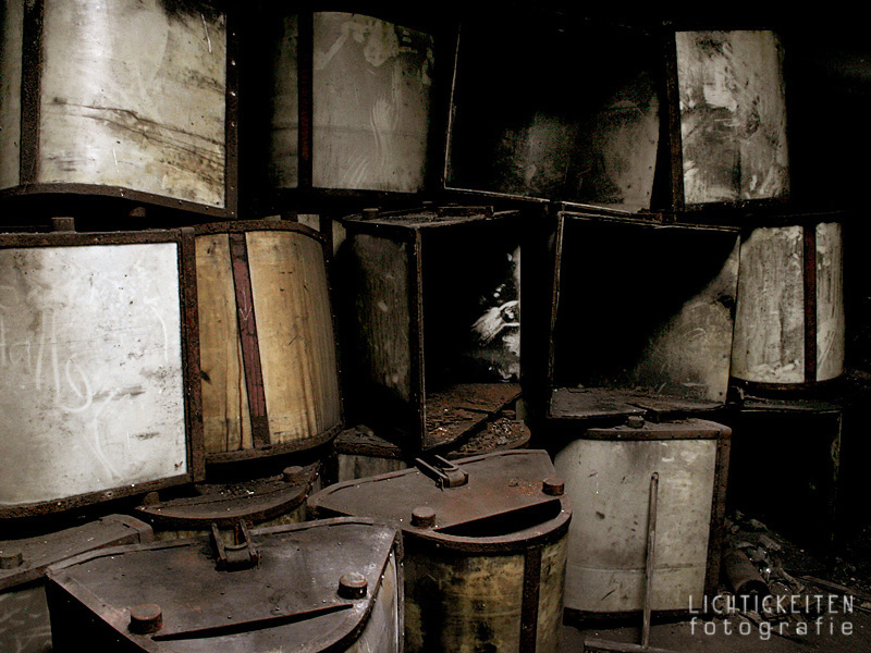 Bilder-Thread uh43048,1261494441,foto-verfall-12