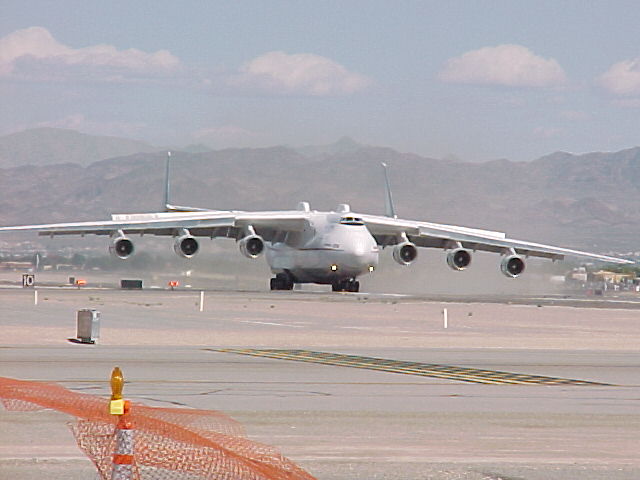 Bilder-Thread uh43048,1262466026,Antonov 225