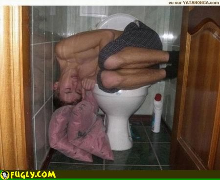 Bilder-Thread uh43048,1262478908,sleeping on the toilet