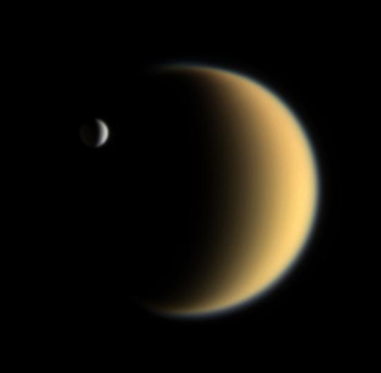 Bilder-Thread uh43048,1263467806,Titan and Enceladus