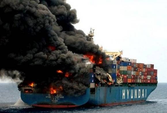 Bilder-Thread uh43048,1264022206,Sea-Accident-4