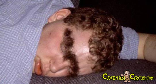 Bilder-Thread uh43048,1264024153,passed out drunk 8