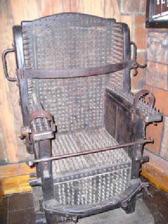 Bilder-Thread uh43048,1266761327,torture-chair