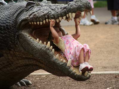 Bilder-Thread uh43048,1267616626,funny-crocodile-child