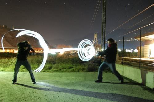 Bilder-Thread uh43048,1270577582,light-graffiti-11