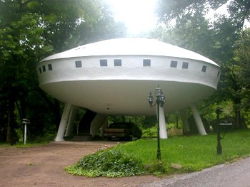 Bilder-Thread uh43048,1278502218,odd houses71