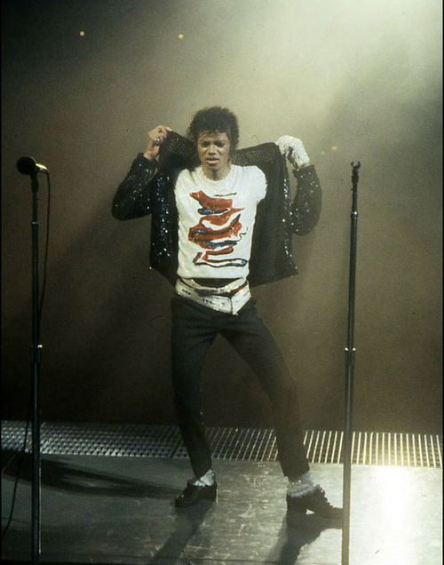 Bilder-Thread uh43048,1284734678,MichaelJacksonfoook3hv1