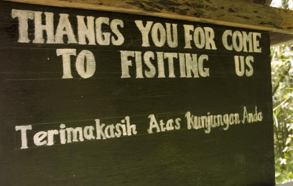 Bilder-Thread uh43048,1284987606,g2 indo engrish-600x380