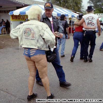 Bilder-Thread uh43048,1287436715,pics redneck-granny-shorts
