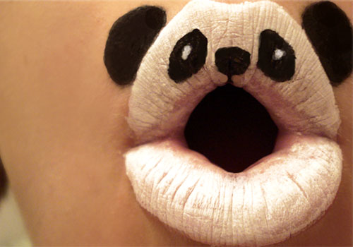 Bilder-Thread uh43048,1289903335,panda-lipstick-02