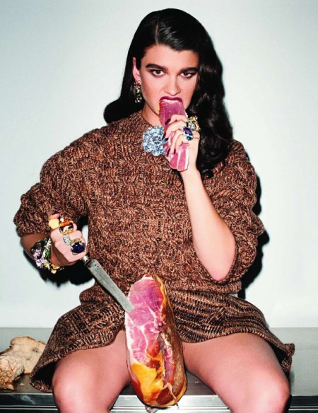 Bilder-Thread uh43048,1290015254,crystal renn terry richardson vogue france editorial 2-450x584
