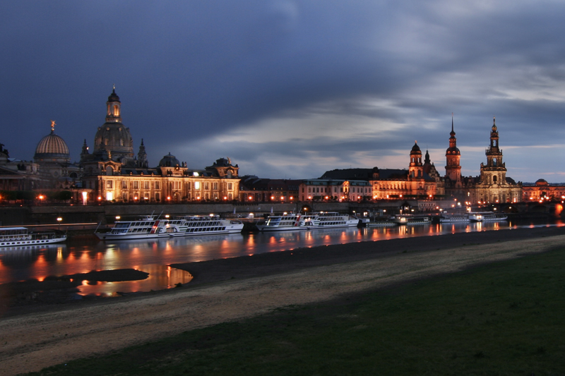 Bilder-Thread uh43048,1294766464,dresden01 02