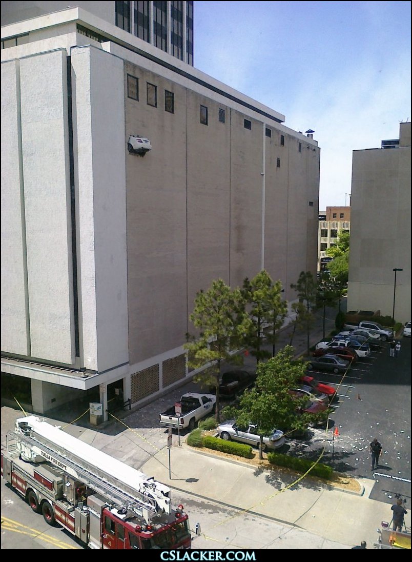 Bilder-Thread uh43048,1295184576,parking garage fail