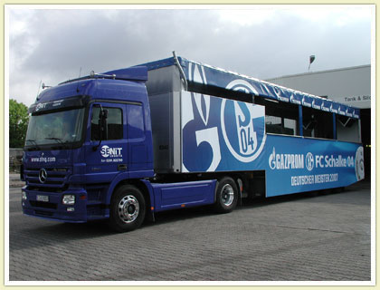 /dateien/uh45894,1226761643,schalke-truck