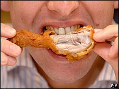 /dateien/uh56624,1260516679,draft lens2408321module13748773photo 1233561537eating chicken with fingers
