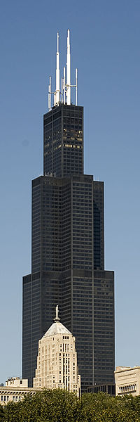 /dateien/uh57319,1255835509,200px-KM 6167 sears tower august 2007 D