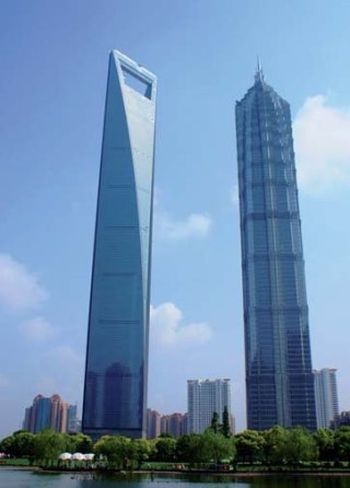 /dateien/uh57319,1255835509,mgz-81 Shanghai-World-Financial-Center 320x446