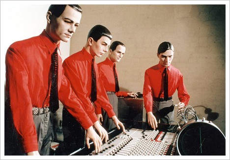 /dateien/uh58531,1260183847,kraftwerk