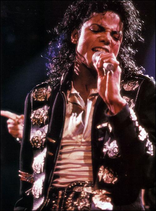 /dateien/uh60207,1268673627,MichaelJacksonBadTour