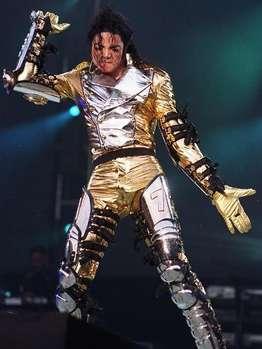 /dateien/uh60207,1272731891,michael-jackson-12688548-hochtemplateIdrenderScaledpropertyBildheight349