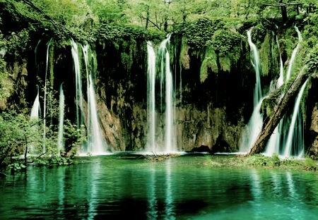 /dateien/uh60373,1265879355,plitvice