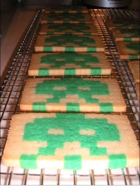 /dateien/uh61947,1285115008,how to make space invaders cookies 04