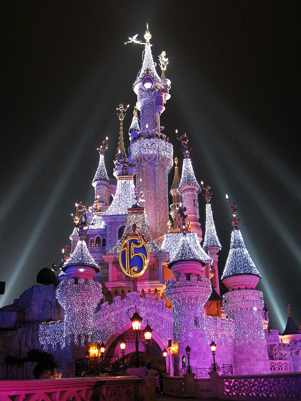 Дисней диснейленд. Диснейленд Париж Disneyland Paris. Париж Дисней Диснейленд. Замок спящей красавицы в Диснейленде Париж. Диснейленд Париж Диснейленд парк.