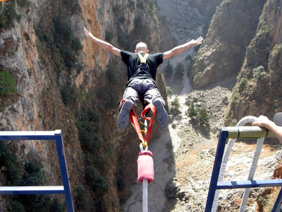 /dateien/uh66017,1284895935,Aradaina bungee jumping 29c