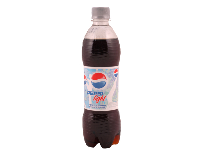 /dateien/uh69444,1294669057,Pepsi light 03