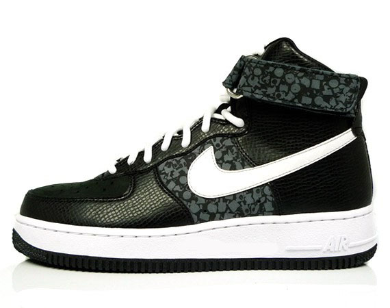 /dateien/vo51214,1290643811,nike-air-force-1-high-zf-stash