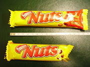 /dateien/vo53877,1243611627,180px-Nuts two bars