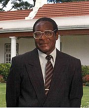 /dateien/vo56541,1252956933,180px-Robert Mugabe