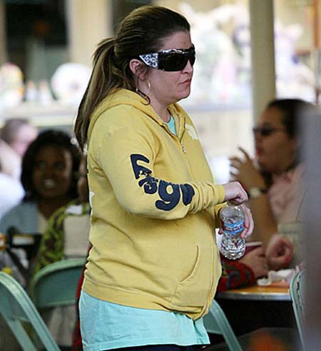 /dateien/vo56585,1262889269,lisa-marie-presley-pregnant-with-twins